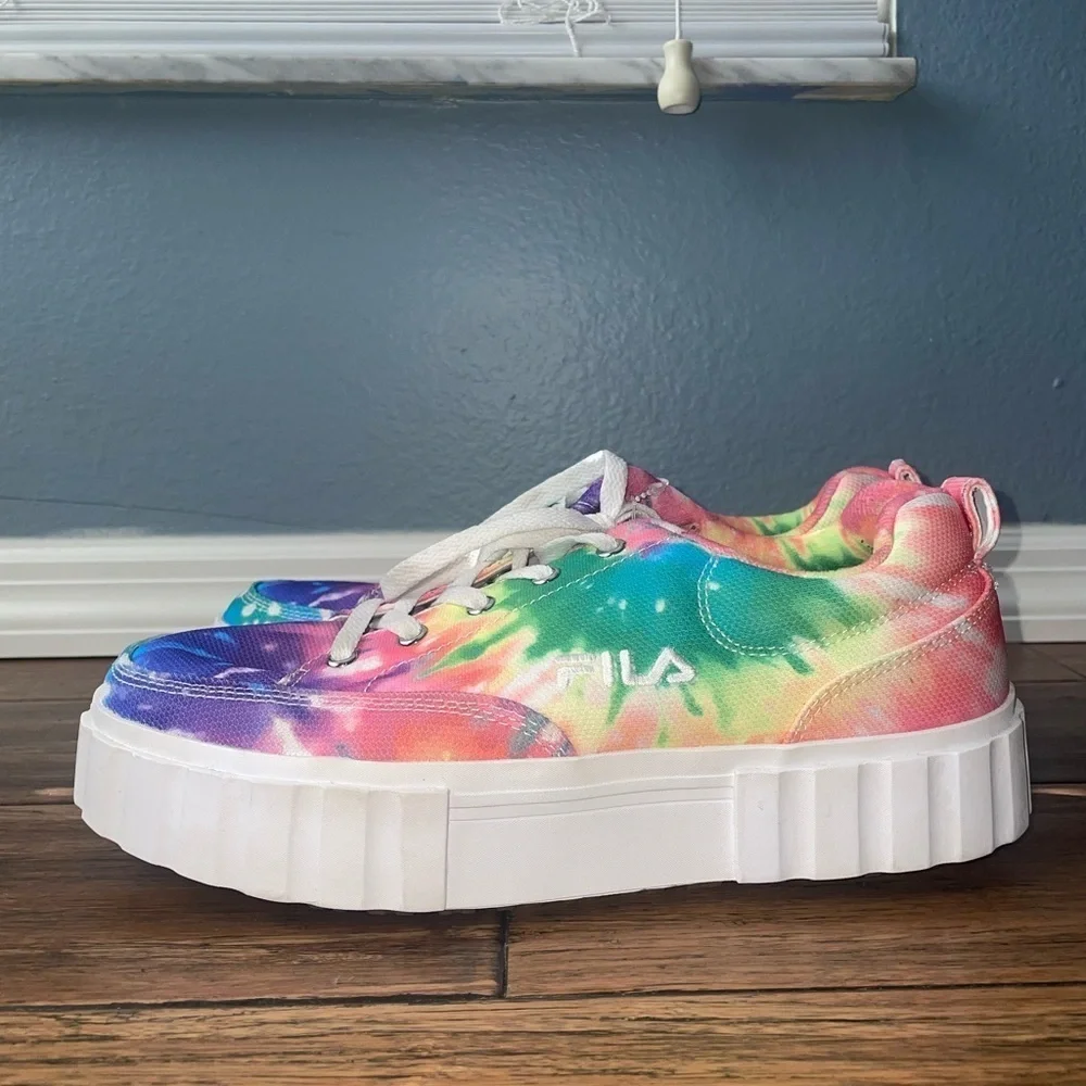 tie dye🌈sneakers Rainbow sneakers platform pride chunky paint splatter sneakers